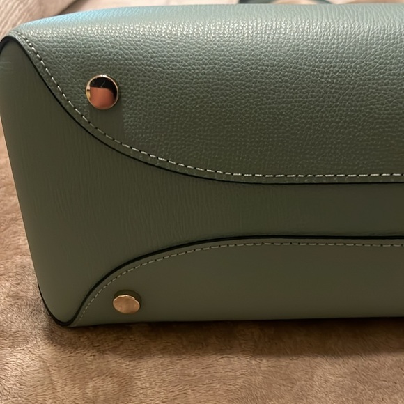 Kate Spade Bleecker tote - Picture 4 of 6